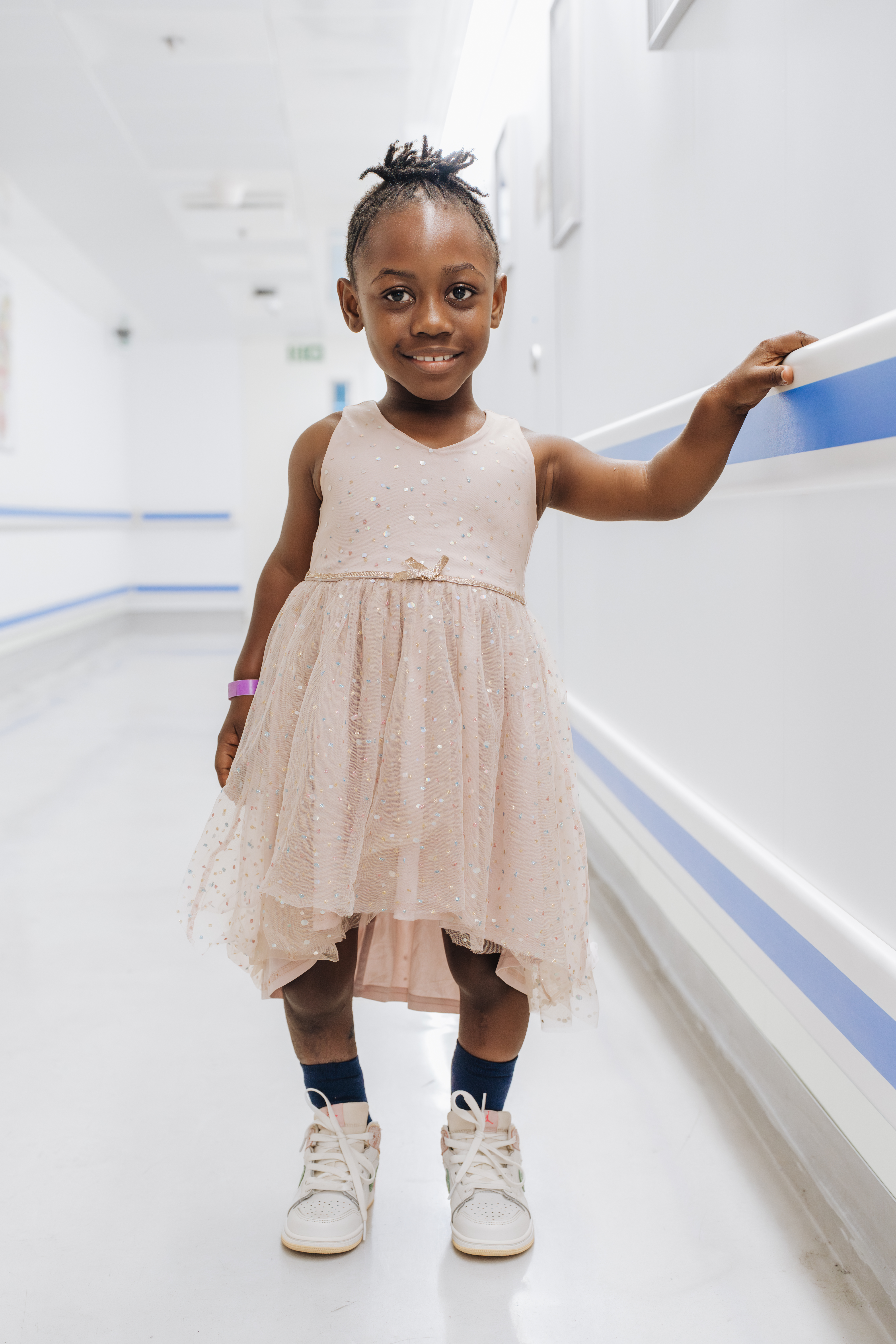 orthopedic patients receiving shoes after their cast change.